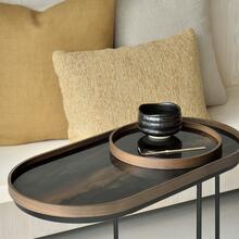 Sidetable over bank